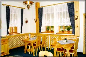 Fr&uuml;hst&uuml;cksraum/Neben-/Fernsehzimmer d. Pension