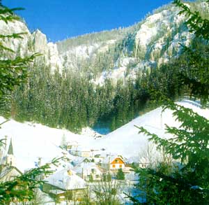 Dorf Stratena in d. Slowakei